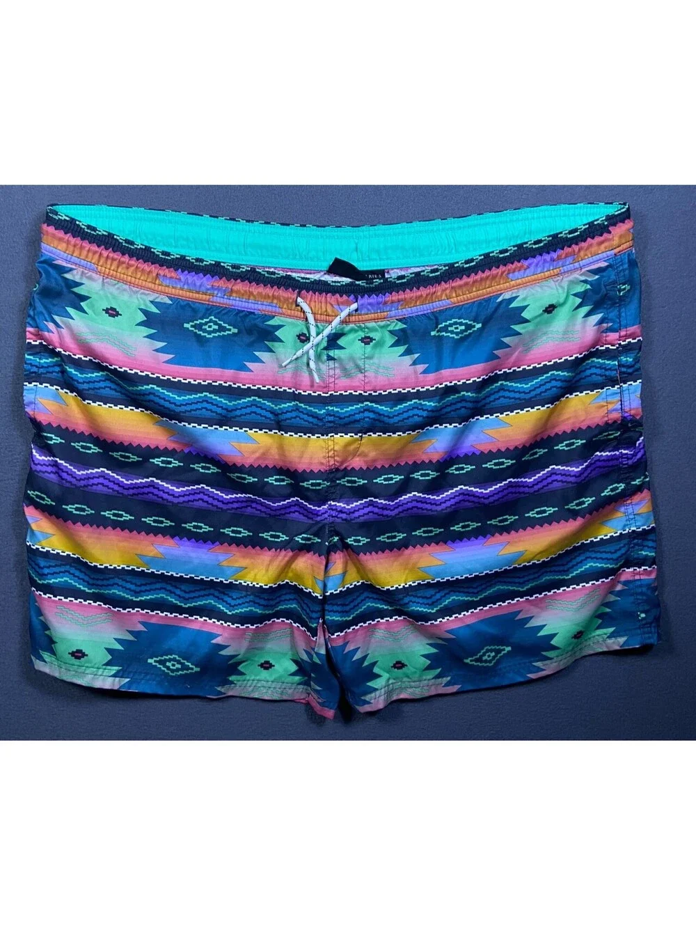 No Boundaries Y2K Surf Tribal Aztec Geometric Swim Trunks Mens XXL (44-46) EUC!